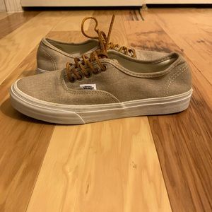 New Beige/brown Vans
